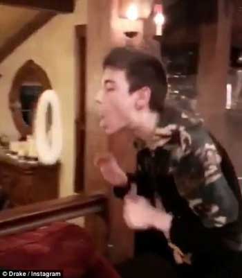 自己学习电子烟的喷烟技巧